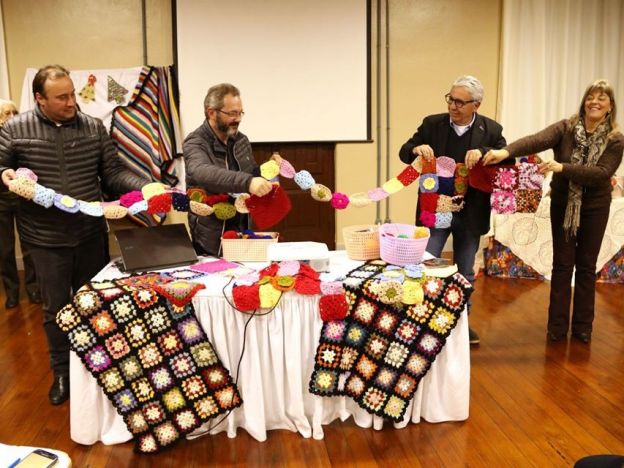 Um fio que une" continua fazendo laços com a comunidade